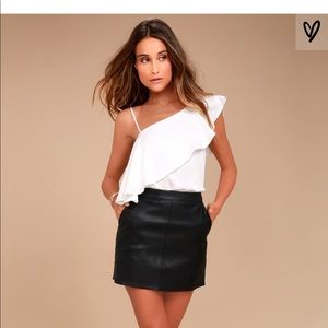Brand New never Worn LuLu skirt
